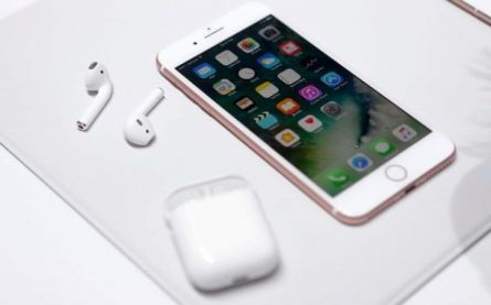 ������� ����� ������������ �������: http://www.mcdigital.ru/catalog/apple_iphone_7.html
